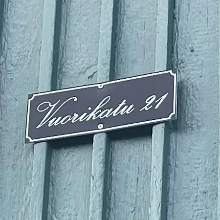 Appartement Idyllinen Puukerrostalo Laehellae Keskustaa