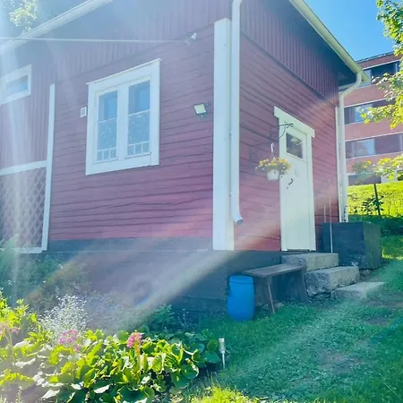 Appartement Idyllinen Puukerrostalo Laehellae Keskustaa